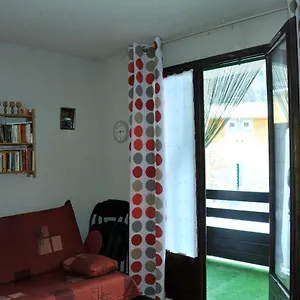 https://les-bords-du-lac.fr-provencehotel.com